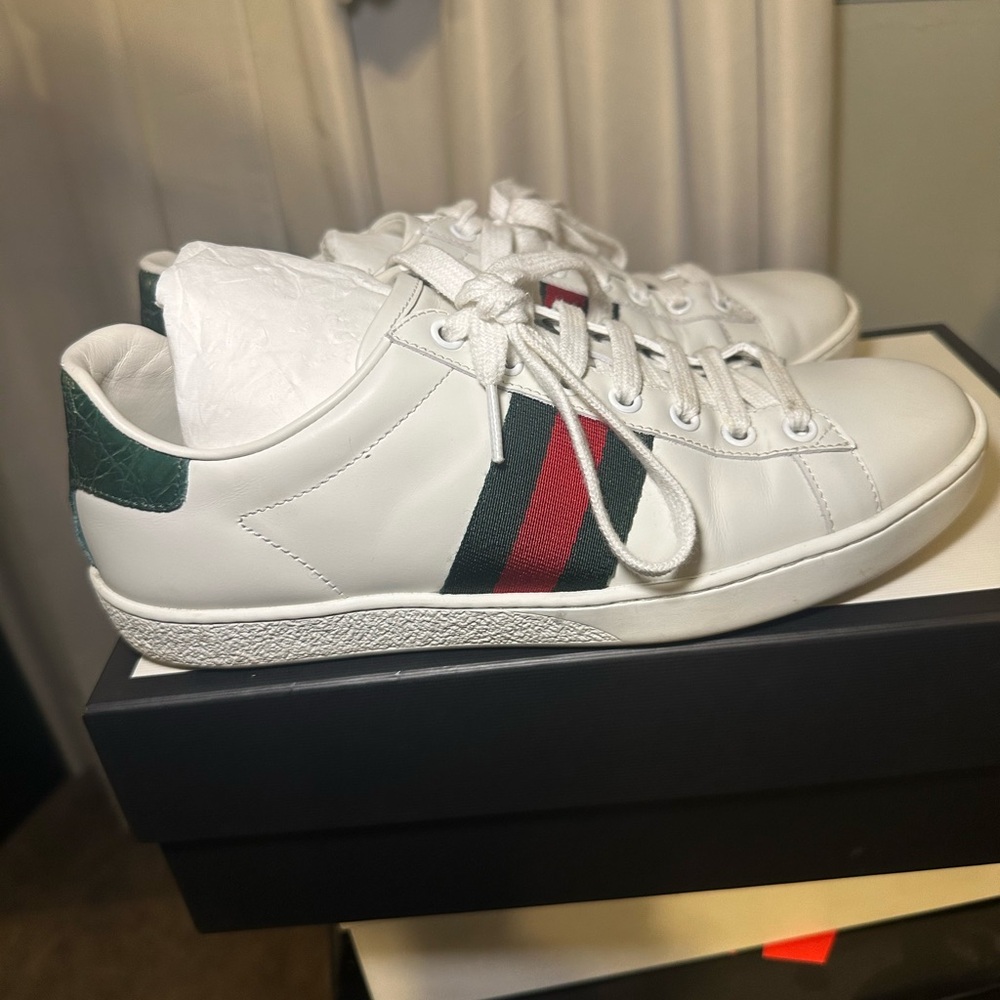 Gucci Sneakers 37.5